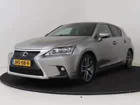 Lexus CT (2016)