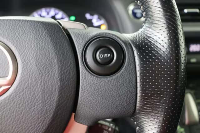 Lexus CT (2016) thumbnail 18