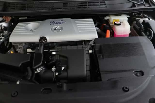 Lexus CT (2016) thumbnail 9