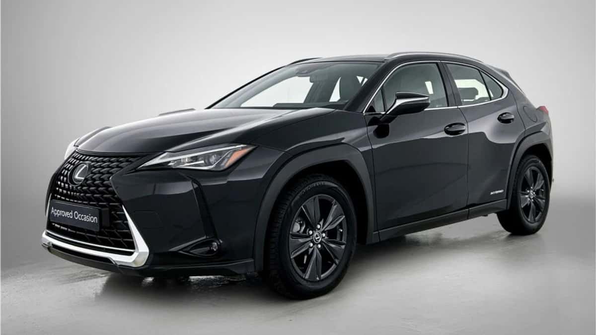 Lexus UX (2021) — foto 1
