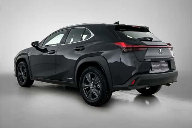 Lexus UX (2021) thumbnail 13