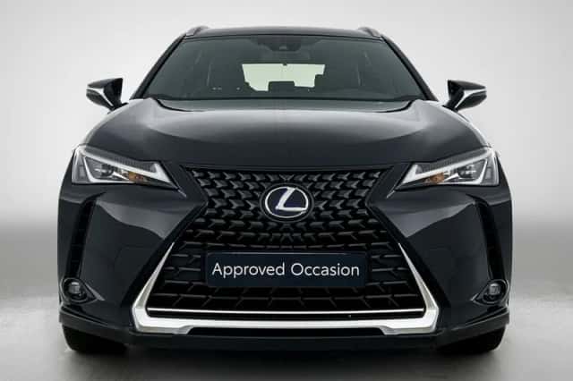 Lexus UX (2021) thumbnail 19