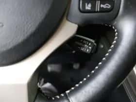 Lexus NX (2019) thumbnail 18