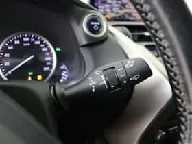 Lexus NX (2019) thumbnail 20