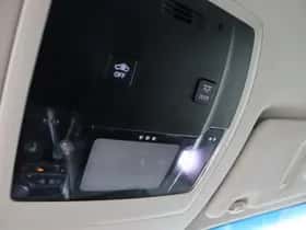 Lexus NX (2019) thumbnail 33