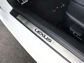 Lexus RC (2016) thumbnail 12