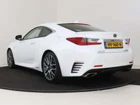 Lexus RC (2016) thumbnail 16
