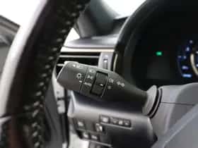 Lexus RC (2016) thumbnail 21