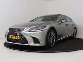 Lexus LS (2019) thumbnail 1