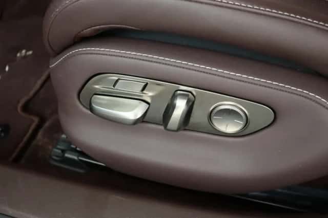 Lexus LS (2019) thumbnail 13