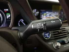 Lexus LS (2019) thumbnail 22