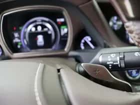 Lexus LS (2019) thumbnail 23