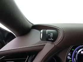 Lexus LS (2019) thumbnail 27