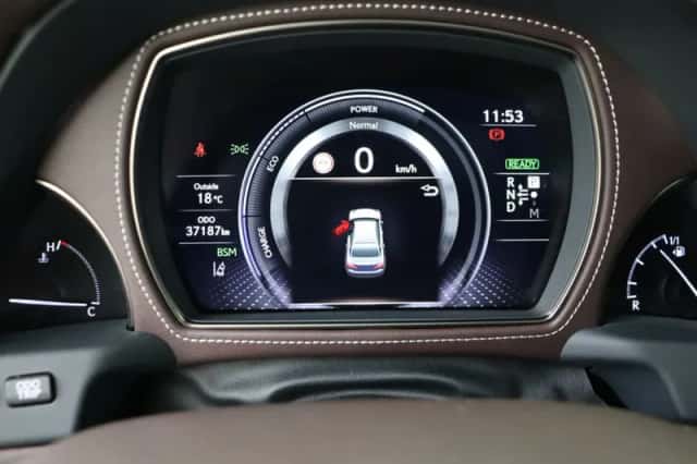 Lexus LS (2019) thumbnail 29
