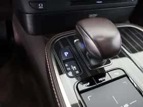 Lexus LS (2019) thumbnail 33