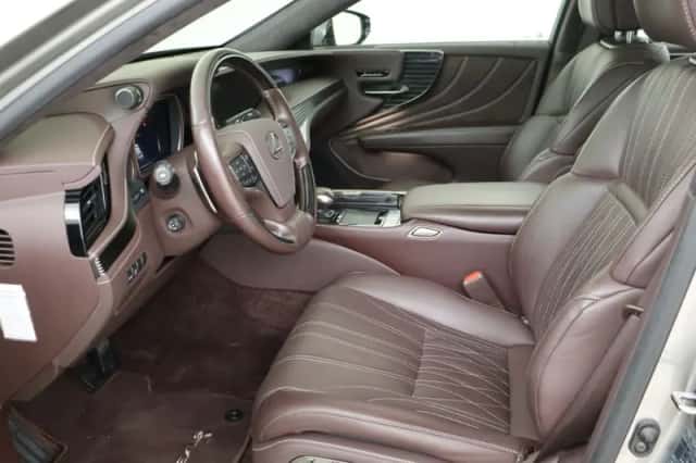 Lexus LS (2019) thumbnail 42