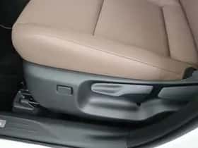 Lexus LBX (2026) thumbnail 11