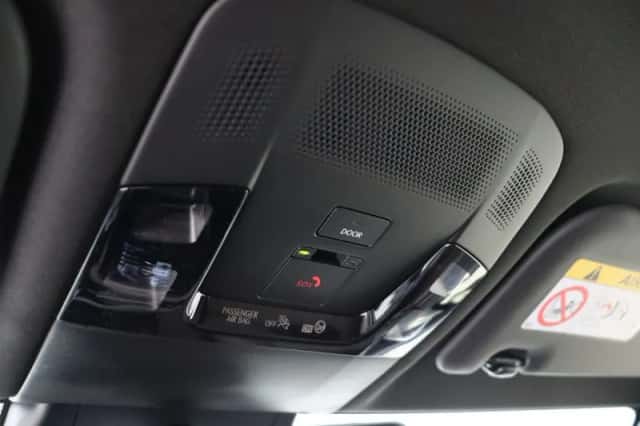 Lexus LBX (2026) thumbnail 27