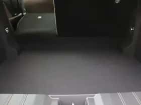 Lexus LBX (2026) thumbnail 33