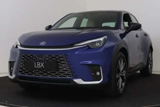 Lexus LBX (2026) thumbnail 1