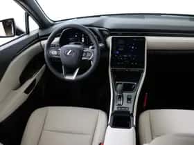 Lexus LBX (2026) thumbnail 21