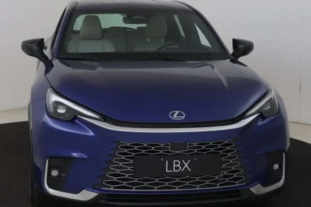 Lexus LBX (2026) thumbnail 24