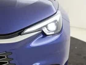 Lexus LBX (2026) thumbnail 8