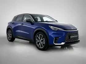 Lexus LBX (2024) thumbnail 12
