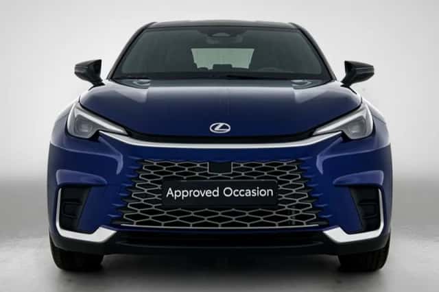 Lexus LBX (2024) thumbnail 19