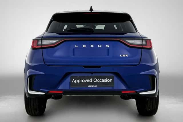 Lexus LBX (2024) thumbnail 20
