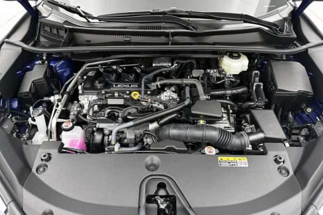 Lexus LBX (2024) thumbnail 29