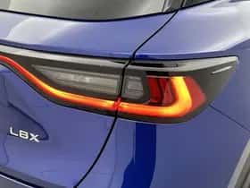 Lexus LBX (2024) thumbnail 31