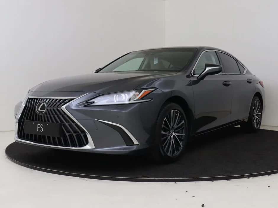Lexus ES (2025) — foto 1