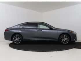 Lexus ES (2025) thumbnail 14