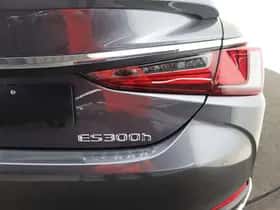 Lexus ES (2025) thumbnail 35