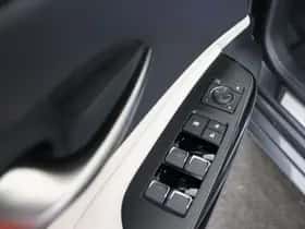 Lexus ES (2025) thumbnail 9