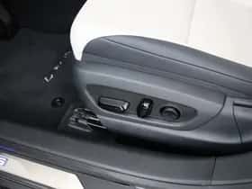Lexus ES (2025) thumbnail 10