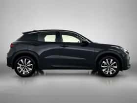 Lexus LBX (2025) thumbnail 11
