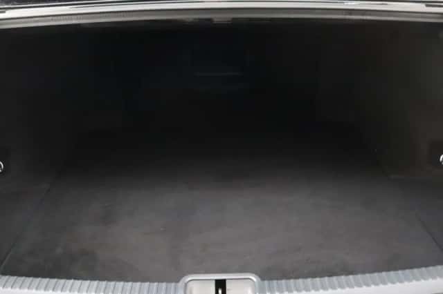 Lexus ES (2022) thumbnail 38