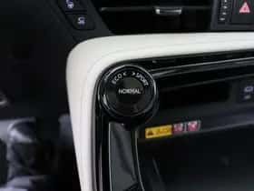 Lexus NX (2026) thumbnail 29