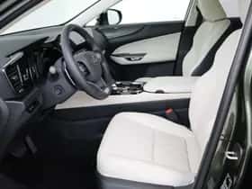 Lexus NX (2026) thumbnail 35