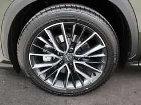 Lexus NX (2026) thumbnail 5