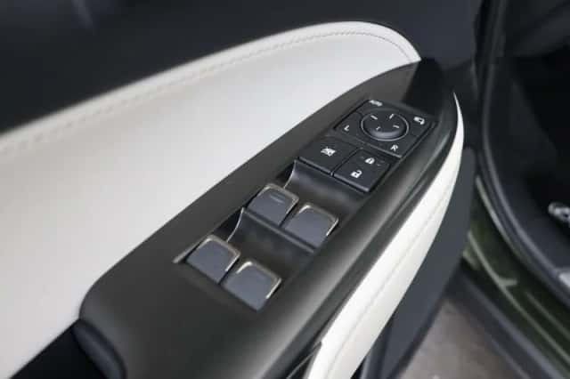Lexus NX (2026) thumbnail 10