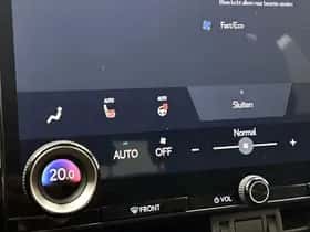 Lexus NX (2022) thumbnail 18