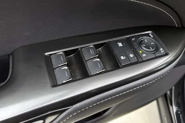 Lexus NX (2022) thumbnail 22