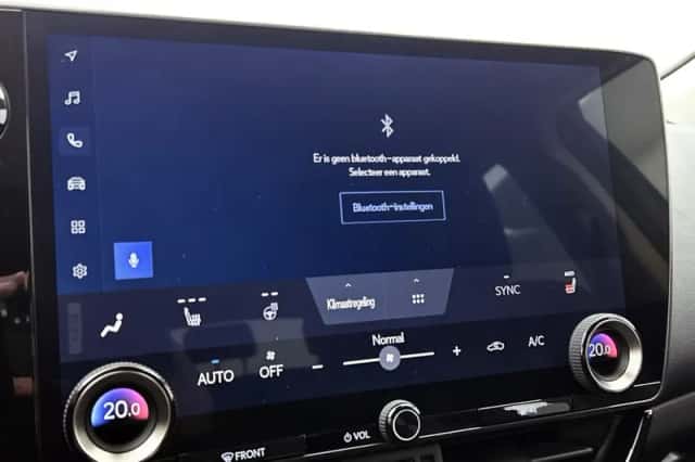 Lexus NX (2022) thumbnail 30
