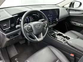 Lexus NX (2022) thumbnail 34