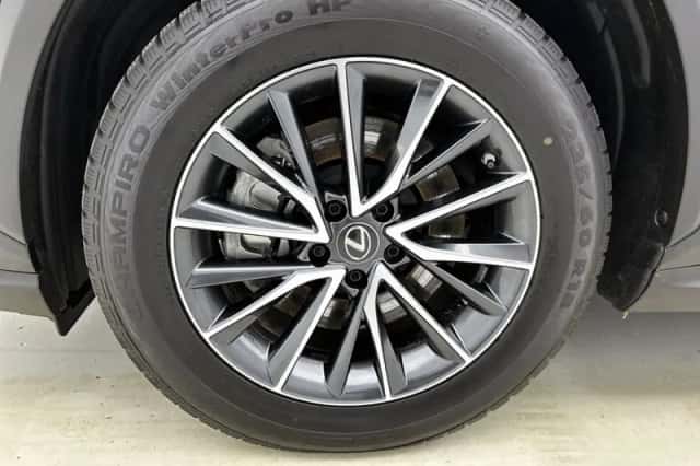 Lexus NX (2022) thumbnail 35