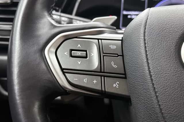 Lexus NX (2022) thumbnail 39