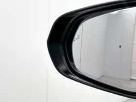 Lexus NX (2022) thumbnail 41